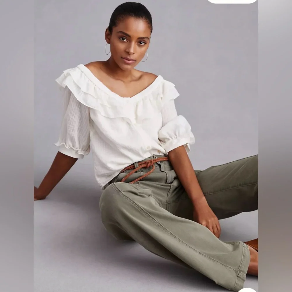 Mauve by Anthropologie Ruffle-Neck Puff-Sleeved Off the Shoulder in Ivory Sz XS